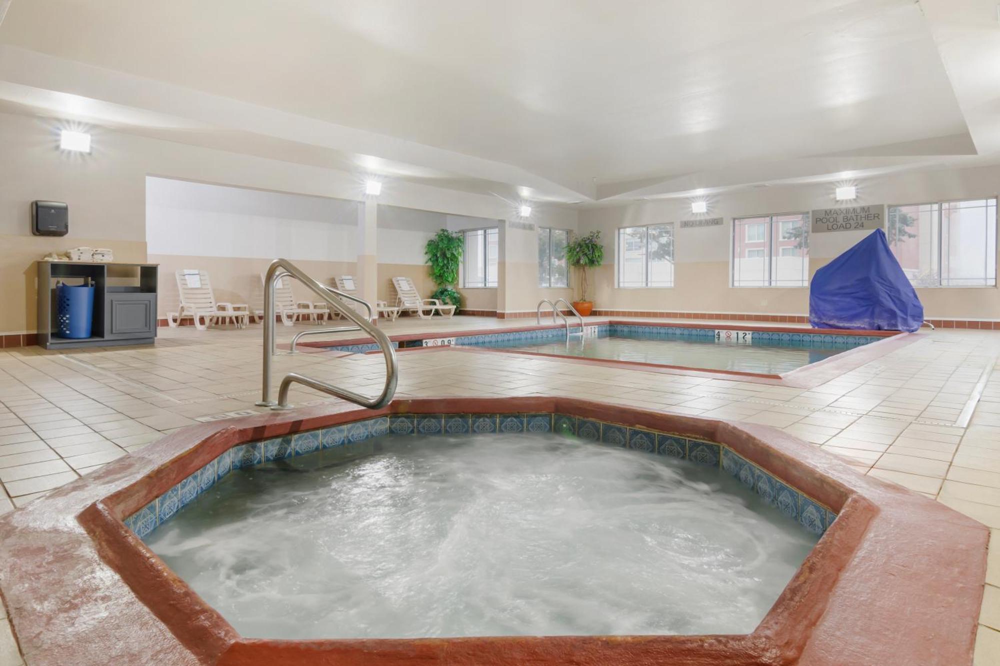 Country Inn & Suites By Radisson, Columbia, Mo Екстериор снимка